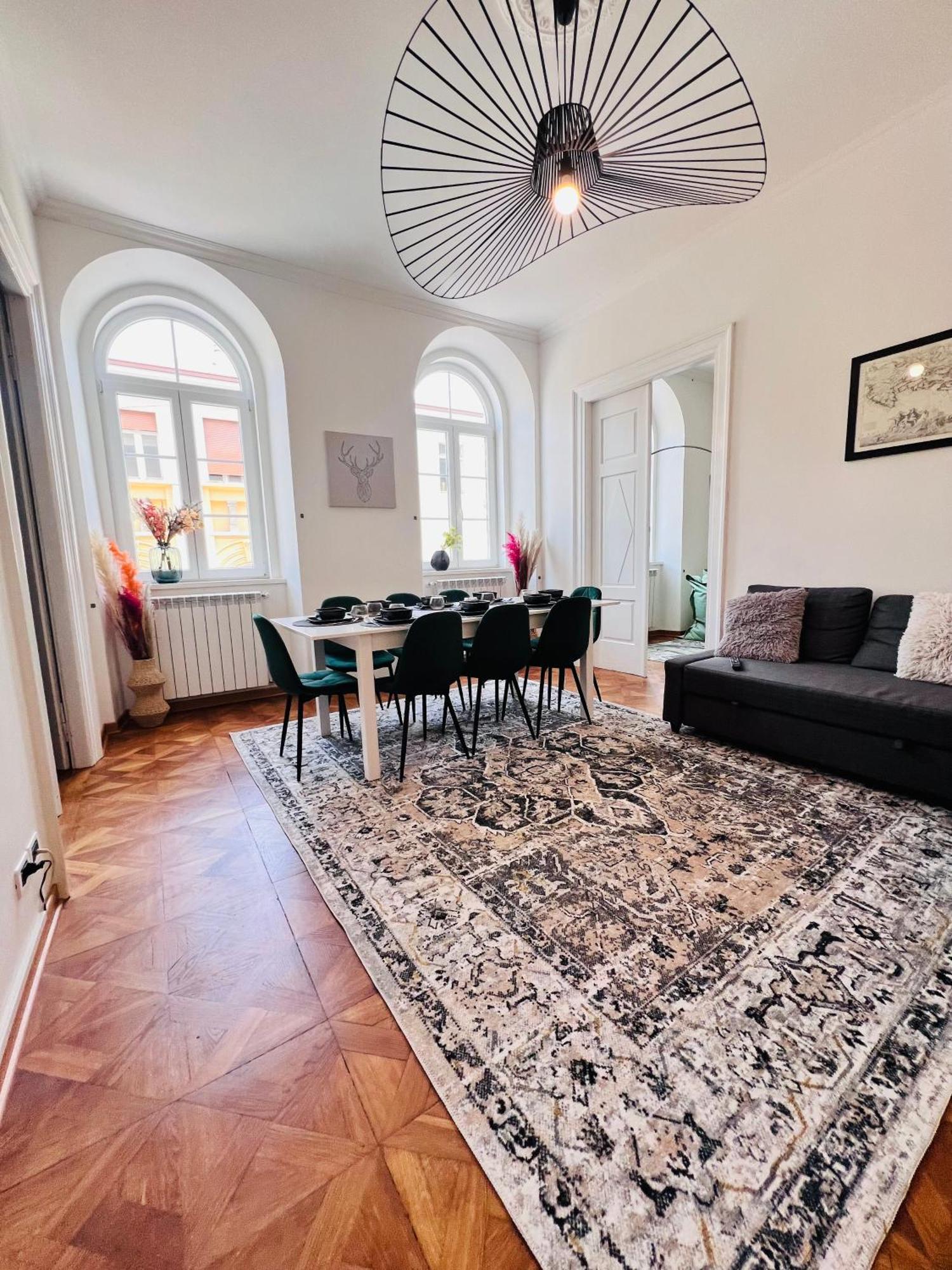 Suite Mitteleuropa Private Parking Trieste Exterior foto